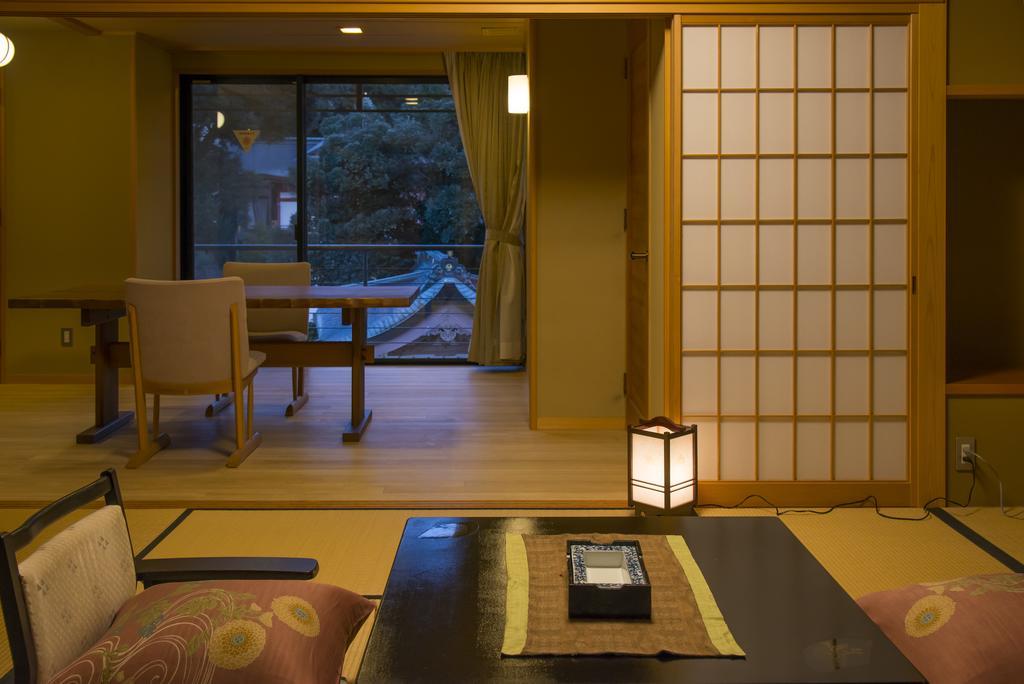 Tachibana Shikitei Hotel Kaga  Exterior foto